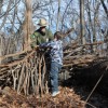 サバイバル術を伝授　Outdoor Skills:  Shelter Building