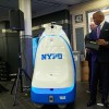 NY市警のロボット、地下鉄TS駅で試運転　プライバシー侵害を懸念する声も