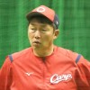 【広島】１６年ぶりのＧＧ賞なし…新井監督「来年はたくさんの選手に取ってもらいたい」