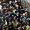 電車内で「痴漢」に遭いやすい場所、時間帯、時期は？女性の4割超、男性の約1割が被害経験【調査結果】