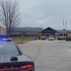 米・アイオワ州の高校で17歳生徒が銃乱射…犯行後、自身撃ち死亡　中学生1人死亡含む6人死傷　　新学期初日の犯行