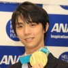 羽生結弦の「要素ゼロ」　フィギュアスケート誌「一部内容変更」で予約のファン混乱…出版社謝罪「情報行き届かず」