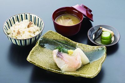 ５月までの春メニューより、炊き合わせ、飯物、留め椀、香の物