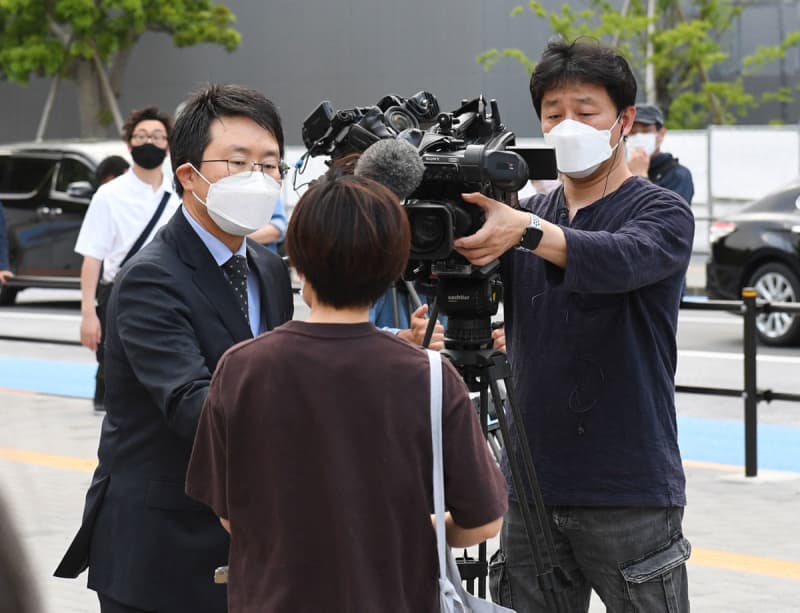 新たな火種 韓国記者協会が在韓日本大使館に特例入国を要求するも 日本側は拒否 Daily Sun New York